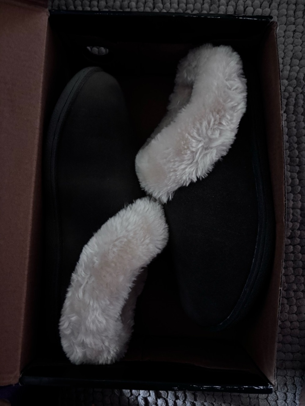 Natural Reflections Black Slip-On Slippers with Cream Faux-Fur Collar
